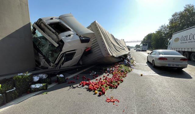 Anadolu Otoyolu'nda zincirleme trafik kazası ulaşımı aksattı