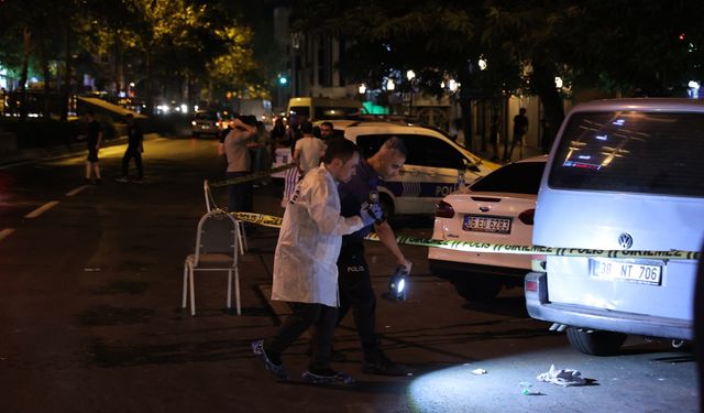 Beyoğlu'nda silahlı saldırı: 1 ölü, 1 yaralı