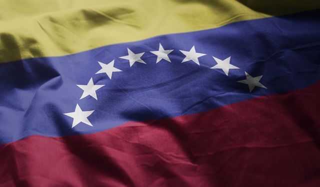 Venezuela'da yolsuzluk soruşturması: 2 siyasetçi için yakalama kararı çıkartıldı