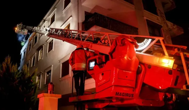 Yangından kurtulmak için 3. kattan atlayan kadın hayatını kaybetti