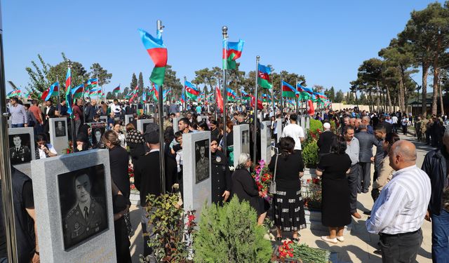 Karabağ'daki operasyonda 192 Azerbaycan askeri şehit oldu