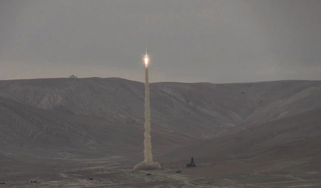 Azerbaycan Barak 8-ER füzeleriyle tatbikat yaptı