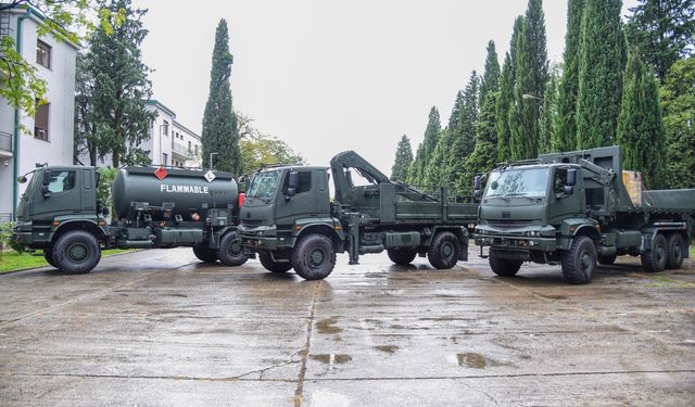 Türkiye'nin gönderdiği 3 askeri araç Karadağ'a ulaştı