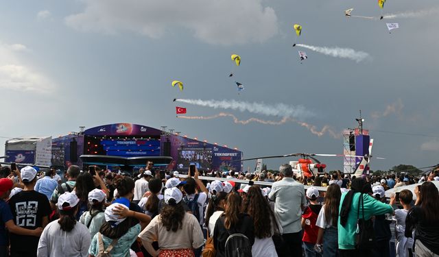 TEKNOFEST İzmir ikinci gün etkinlikleri ile devam ediyor