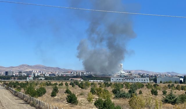 Ankara’da sanayi sitesinde yangın