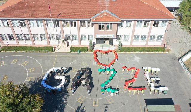 Hayatını kaybeden Filistinli çocuklar için saygı duruşu kararı