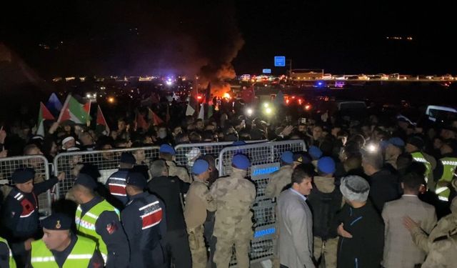 Malatya'da ABD Radar Üssü'ne yoğun protesto