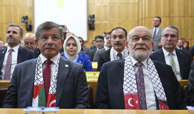 Saadet grup toplantısında "İsrail Büyükelçisi derhal gönderilsin" mesajı