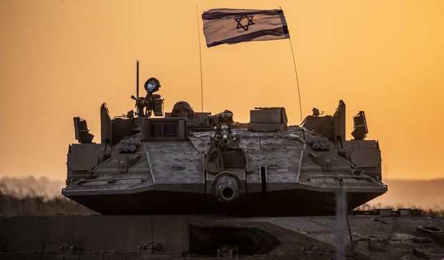 Haaretz: İşgalcilere ait bir tank 7 Ekim'de Siyonist esirlere ateş açtı