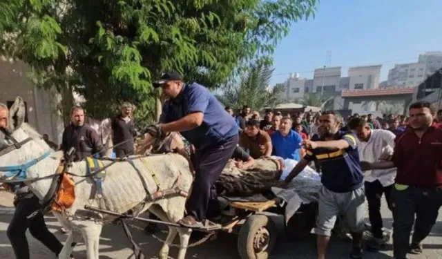 Gazze Şeridi'nde cenazeler ve yaralılar at arabalarıyla hastanelere taşınıyor