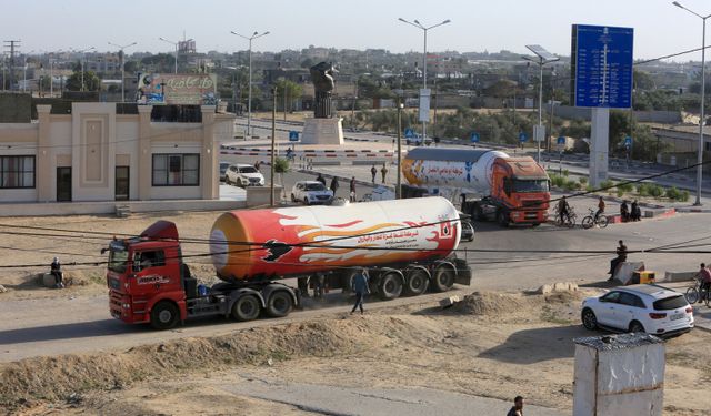 Gazze'nin kuzeyine 49 günün sonra ilk kez yardım malzemesi ulaştı