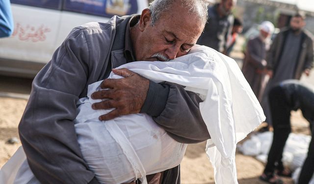 Gazze'de şehit sayısı 36 bin 224'e yükseldi