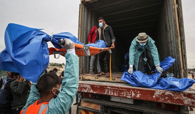 Siyonist İsrail, Gazze'ye 88 cenazenin bulunduğu bir konteyner gönderdi