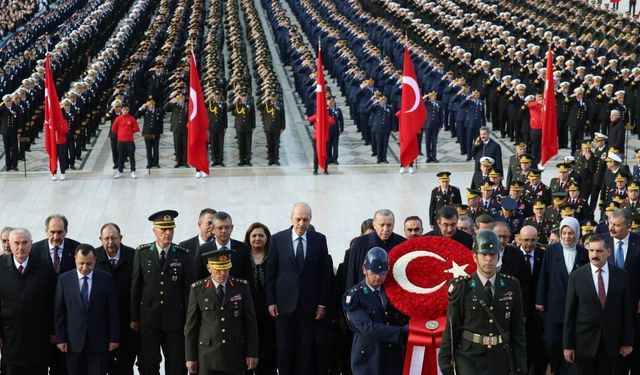 Anıtkabir'de devlet töreni düzenlendi