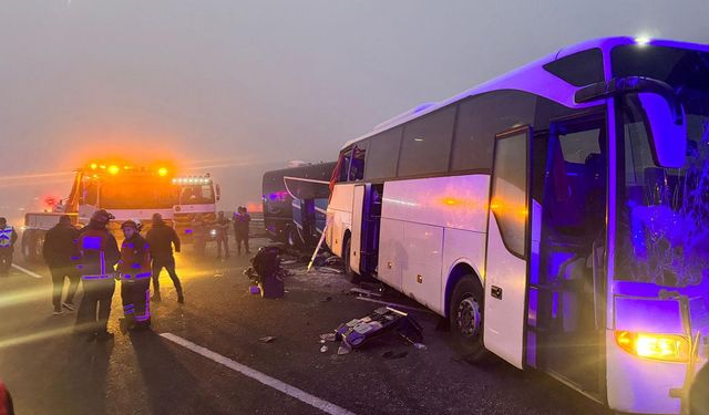 Kuzey Marmara Otoyolu'ndaki kazayla ilgili 3 sürücü tutuklandı