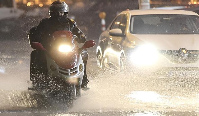 Motokuryeler için düzenleme: '30 dakikada kapıda' dönemi bitiyor