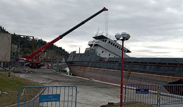 Batan geminin kayıp personelleri 44 gündür aranıyor