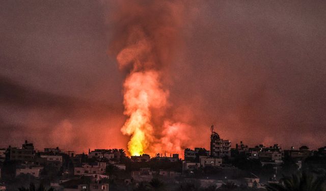 İşgalci İsrail'in Gazze'ye saldırıları aralıksız devam ediyor