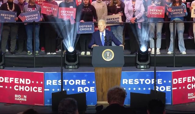 ABD Başkanı Biden'ın konuşması Filistin protestosuyla kesildi