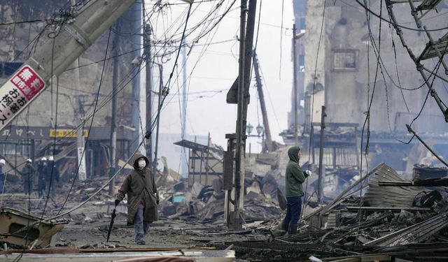 Japonya'daki depremlerde yaşamını yitirenlerin sayısı 203'e çıktı