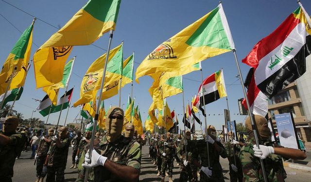 Irak Hizbullah'ı işgalci ABD üssünü 30 füzeyle hedef aldı