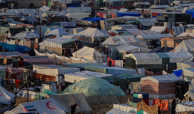 Katil İsrail, Refah'ın işgal planını Savaş Kabinesi'ne sundu