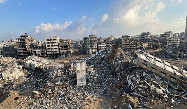 Gazze'de ateşkesin görüşüldüğü 4'lü toplantı Kahire'de başladı