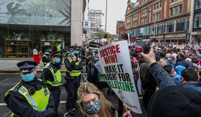 Biden'ı protesto eden 50 Filistin destekçisi gözaltına alındı