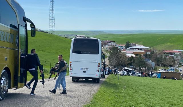 Diyarbakır'da muhtarlık kavgası:1 ölü, 11 yaralı