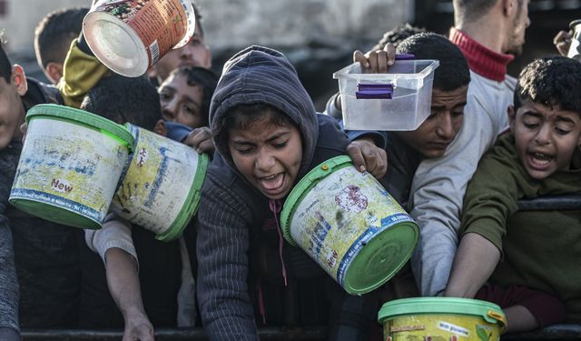 Hamas: Siyonist İsrail'in saldırıları nedeniyle 40'tan fazla çocuk açlıktan şehit oldu