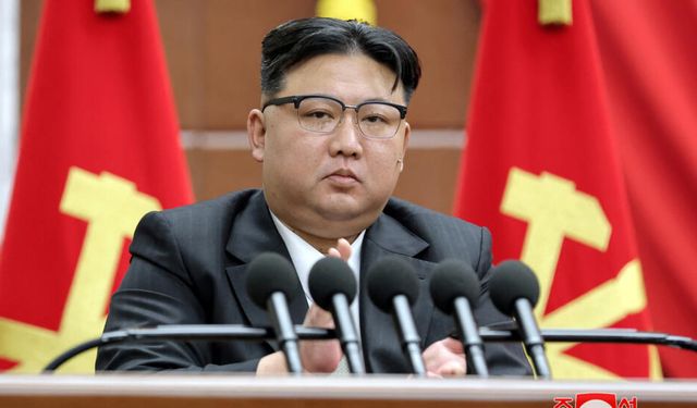 Kim Jong Un'dan askerlere savaşa hazırlık emri