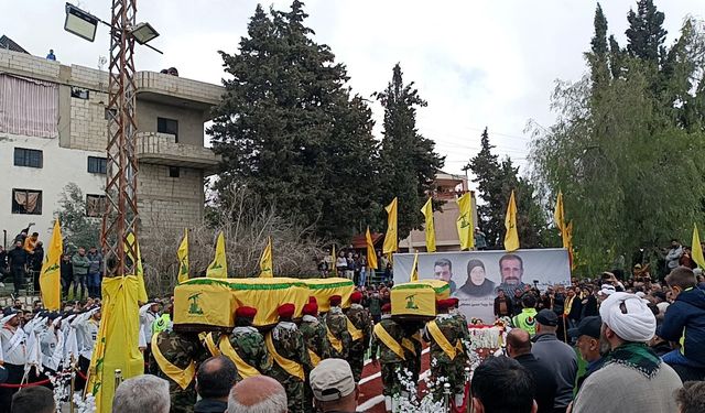 Hizbullah 2 askerinin şehit olduğunu açıkladı