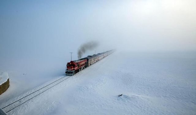 Ankara-Tatvan turistik tren seferleri başlıyor