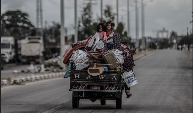 BM: 250 bin kişi Han Yunus'tan kaçmak zorunda kaldı