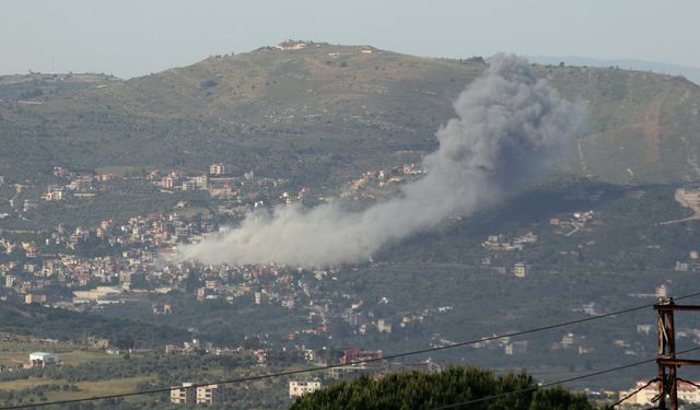 İşgalci İsrail Lübnan'a saldırdı: 2 şehit, 6 yaralı