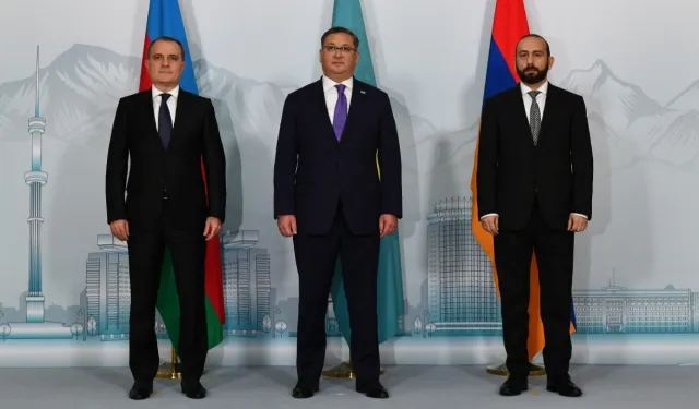 Ermenistan ve Azerbaycan aynı masada buluştu