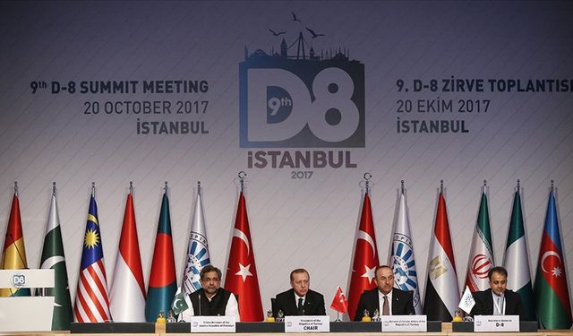 D-8 Dışişleri Bakanları Konseyi Toplantısı'nın gündemi Gazze