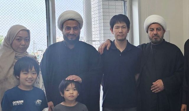 Japonya’da İmam Hüseyin (a.s) Merkezi aracılığıyla bir aile Müslüman oldu