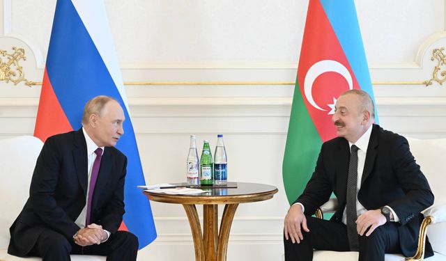 Putin ve Aliyev, Bakü'de görüştü