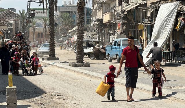 Katil İsrail Gazze'deki pek çok bölge için tahliye kararı çıkardı