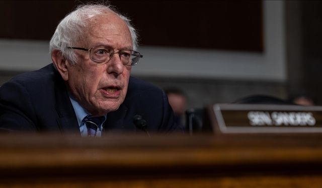 Amerikalı Senatör Sanders'tan Siyonist İsrail'e yardımın durdurulması çağrısı