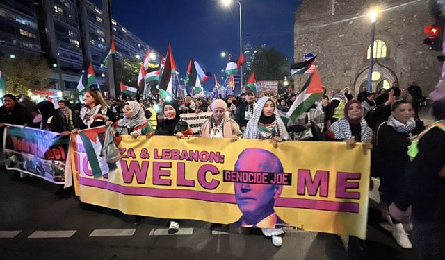 ABD Başkanı Biden, Berlin ziyaretinde protesto edildi