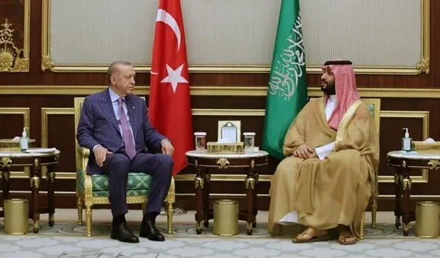 Cumhurbaşkanı Erdoğan, Riyad'ta Veliaht Prens Selman ile görüştü