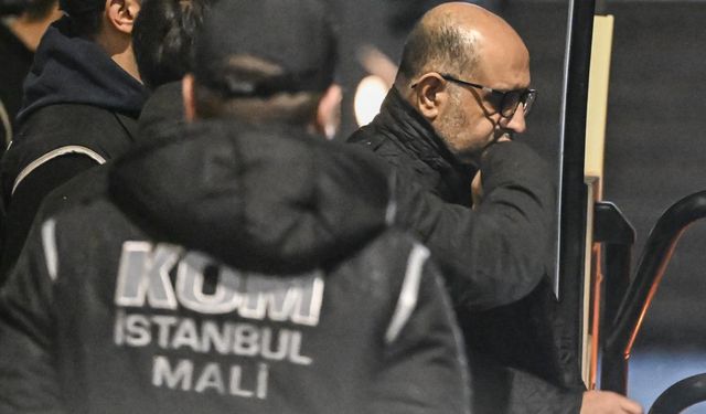 Aralarında Beşiktaş Belediye Başkanı Akpolat'ın da bulunduğu 40 kişi adliyede