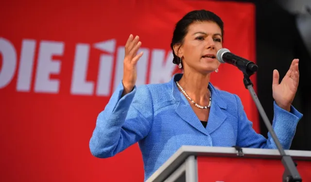 Wagenknecht: Alman şansölyesi ABD'nin vasalı olmamalı