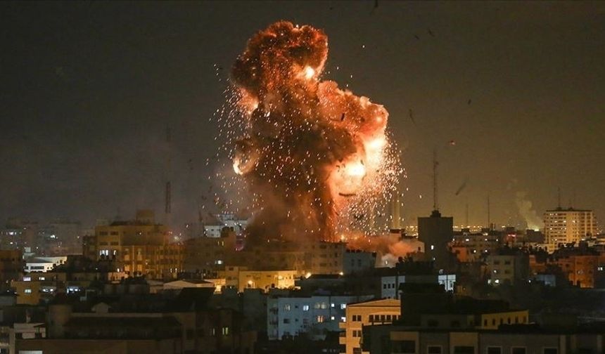 İşgal rejimi uçakları Gazze'yi vurdu
