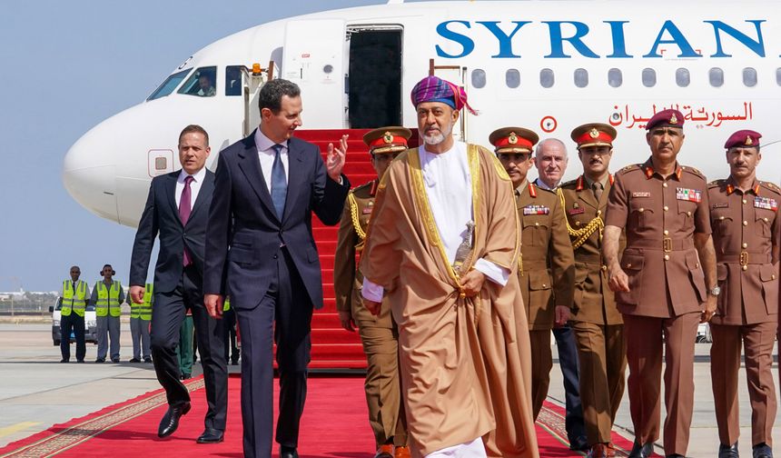 Suriye Cumhurbaşkanı Beşar Esad, Umman Sultanı Haysem Bin Tarık ile bir araya geldi