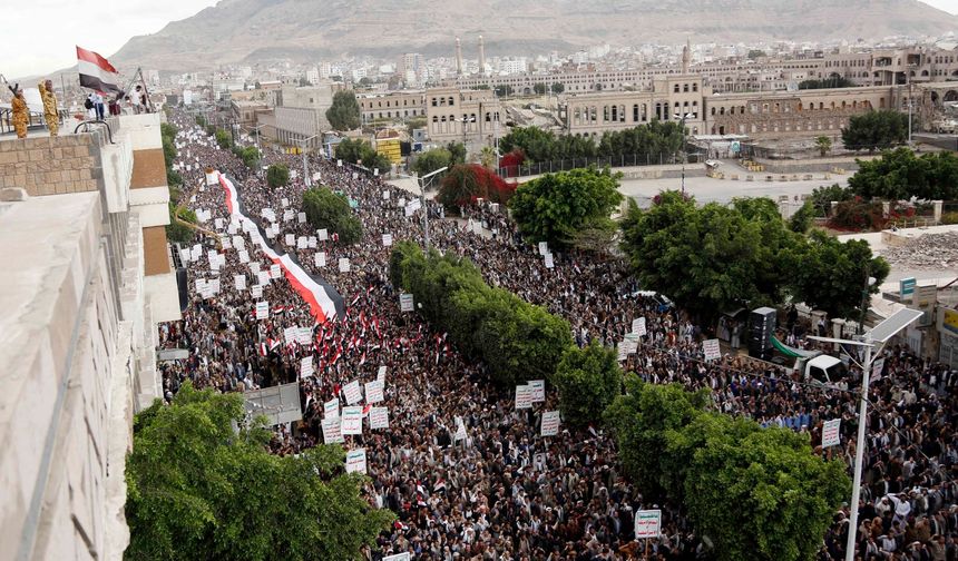 Yemen'deki savaş 8. yılında protesto edildi