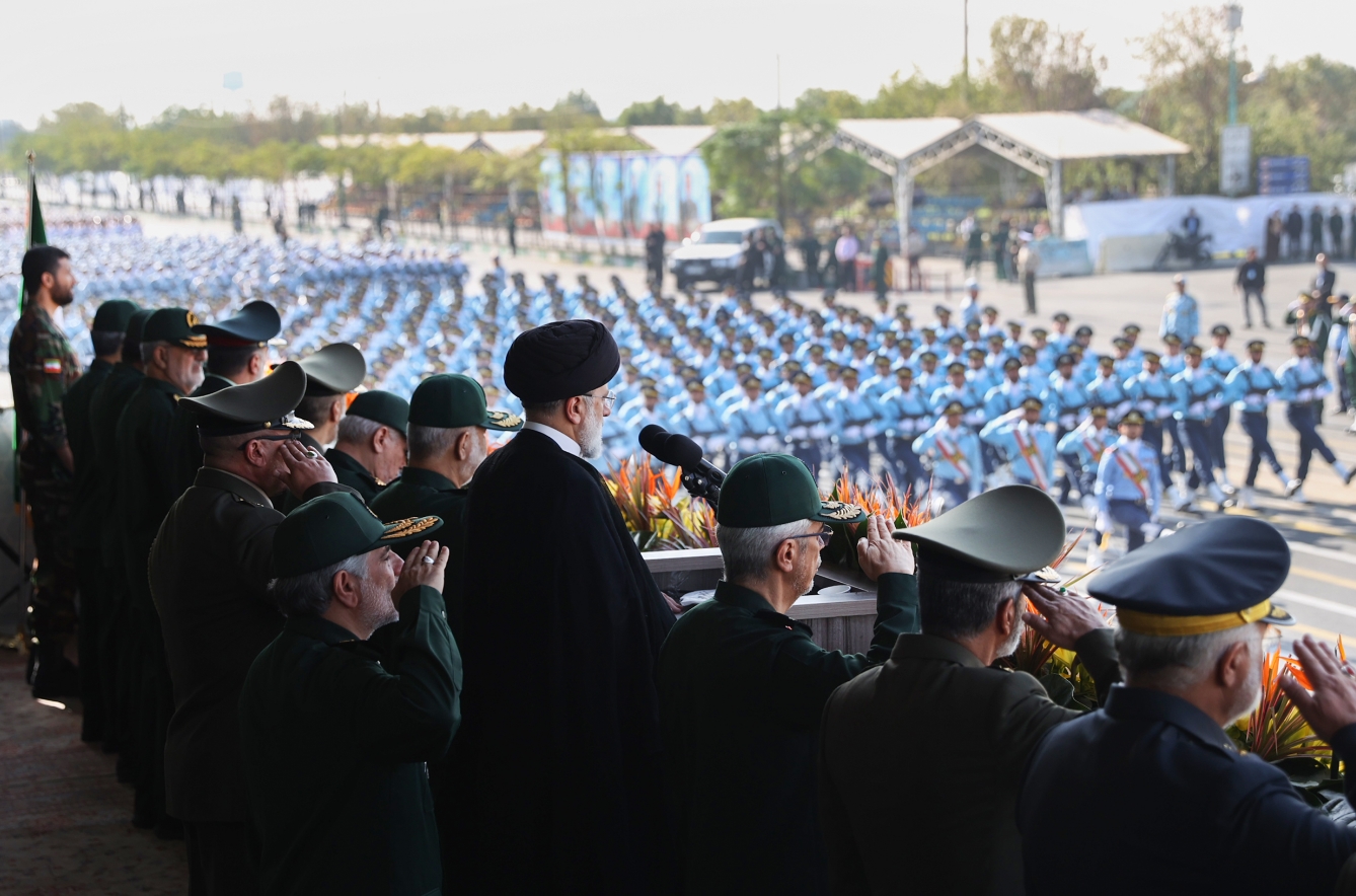 İran'da Kutsal Savunma Haftası