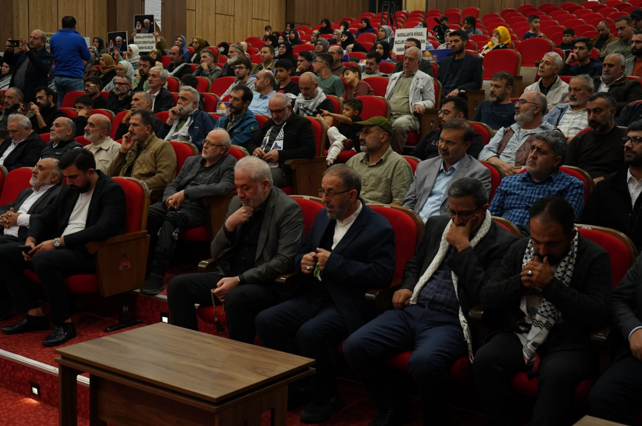 İstanbul'da Kudüs Şehitlerine Vefa Programı